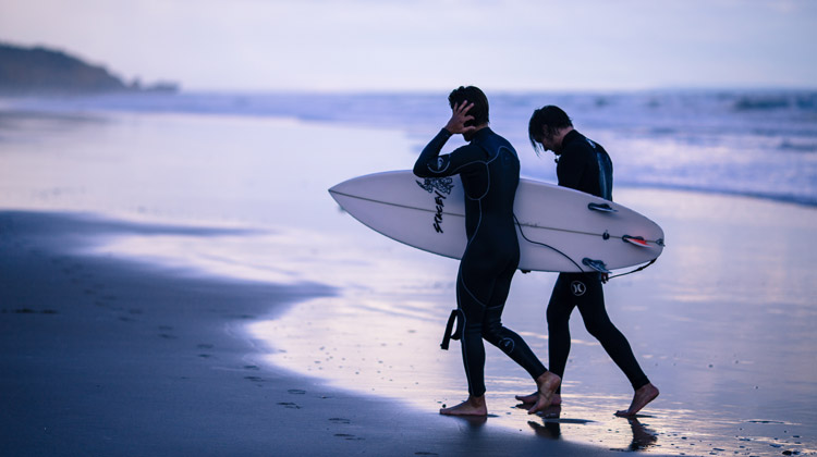 surfing in Australia