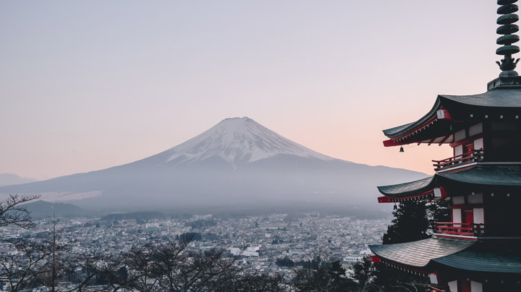 travelling alone in japan