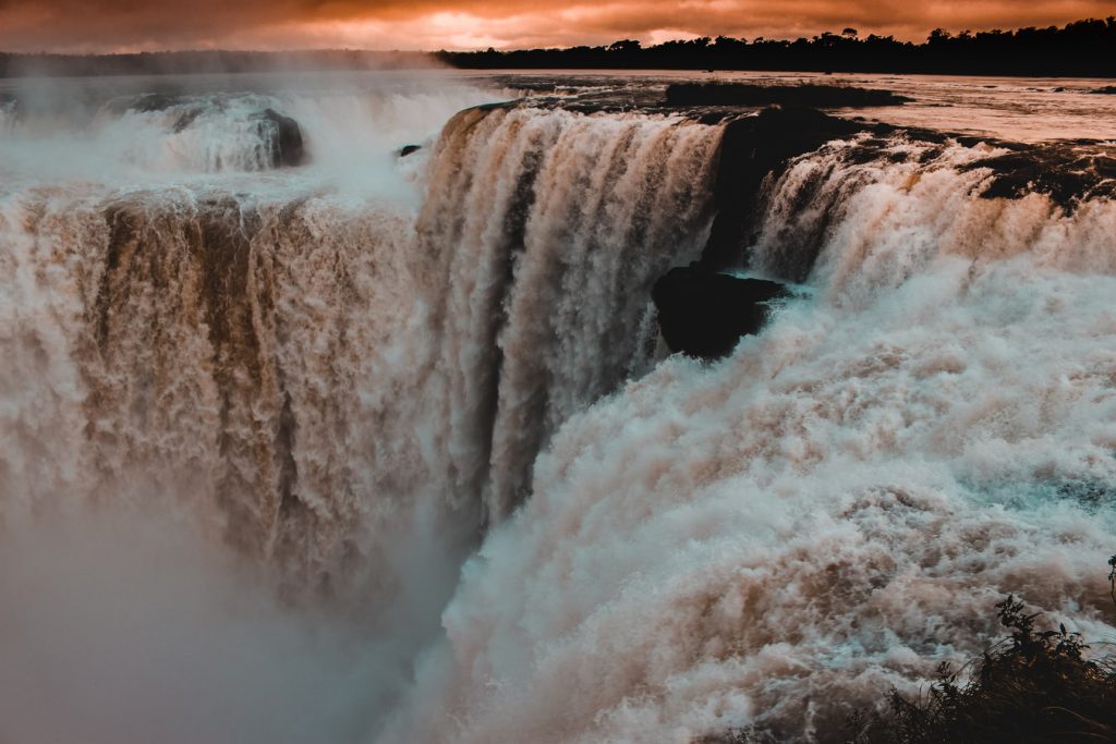 iguazu falls brazil side 