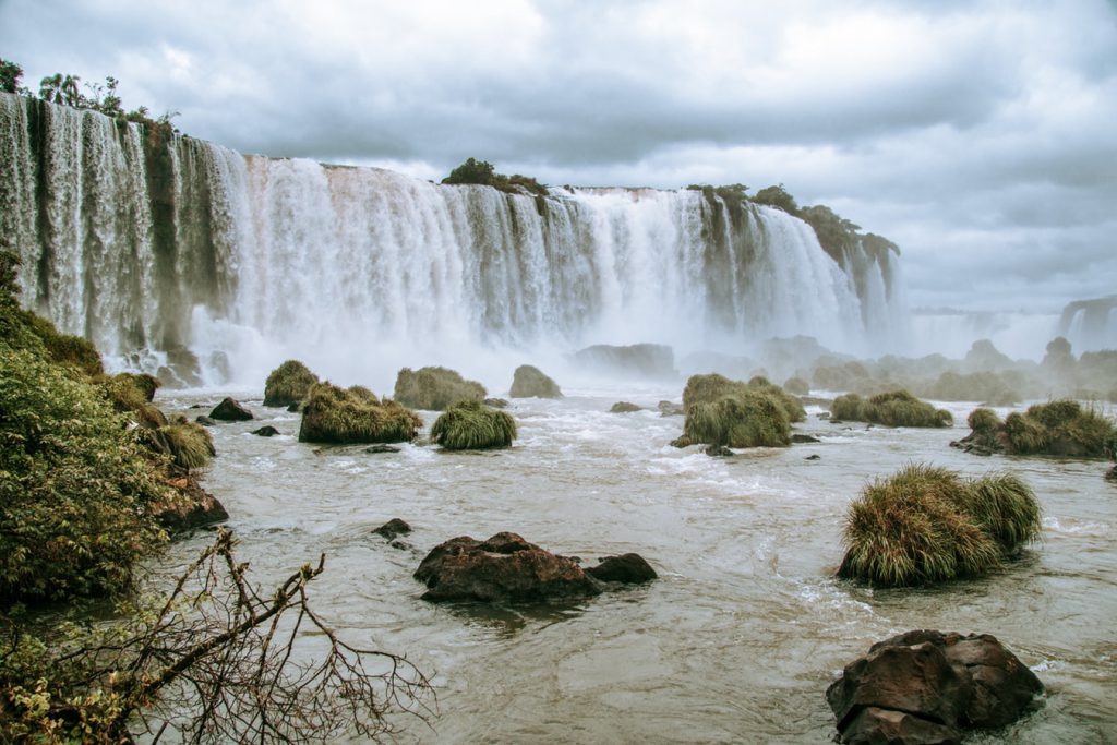 iguazu falls brazilian side