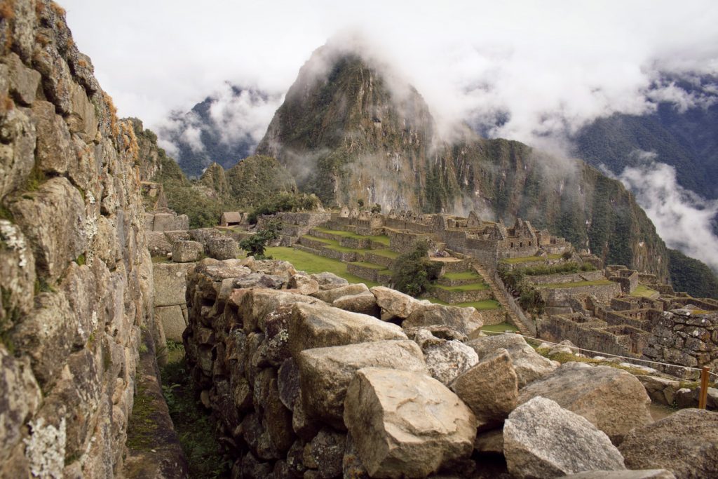 machu picchu architecture close up